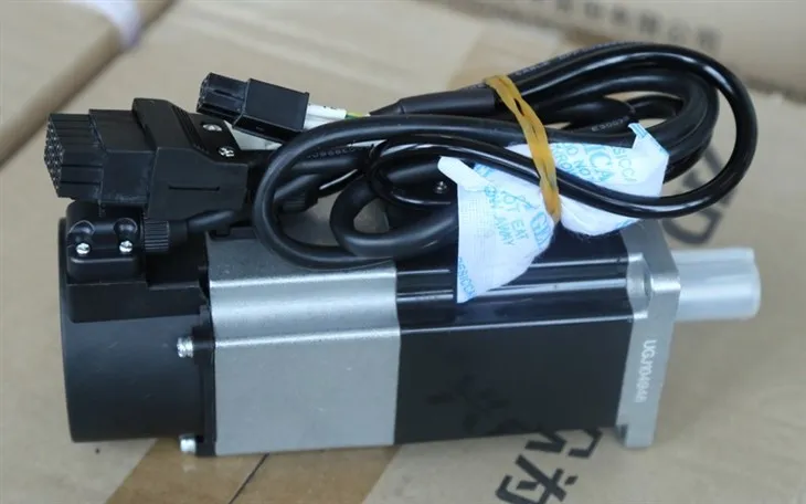 Servomotor de sèrie de baixa inèrcia de CA ACH 0.2-1.8 Potència nominal 3000 Velocitat nominal per a moviments d'alta velocitat